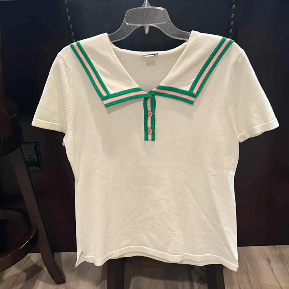 AKA Short Sleeve Sweater